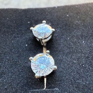 Moissanite Sterling Studs 1.6Ct Passes Diamond tester with Certificate